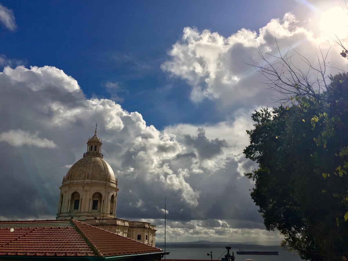 リスボン Casa Dell'Arte Club House Bed & Breakfast エクステリア 写真